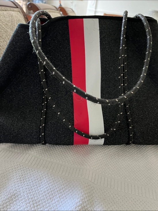 HAUTE SHORE Handbags - HAUTE SHORE Red and Black Interior Tote